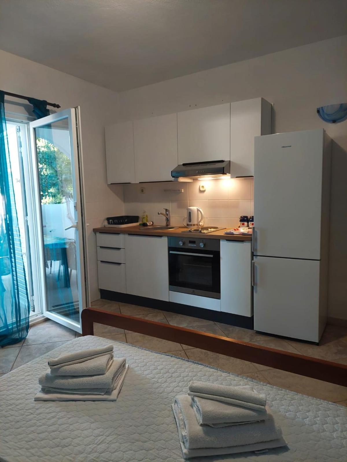 Olive Garden Apartments Poljica  Extérieur photo